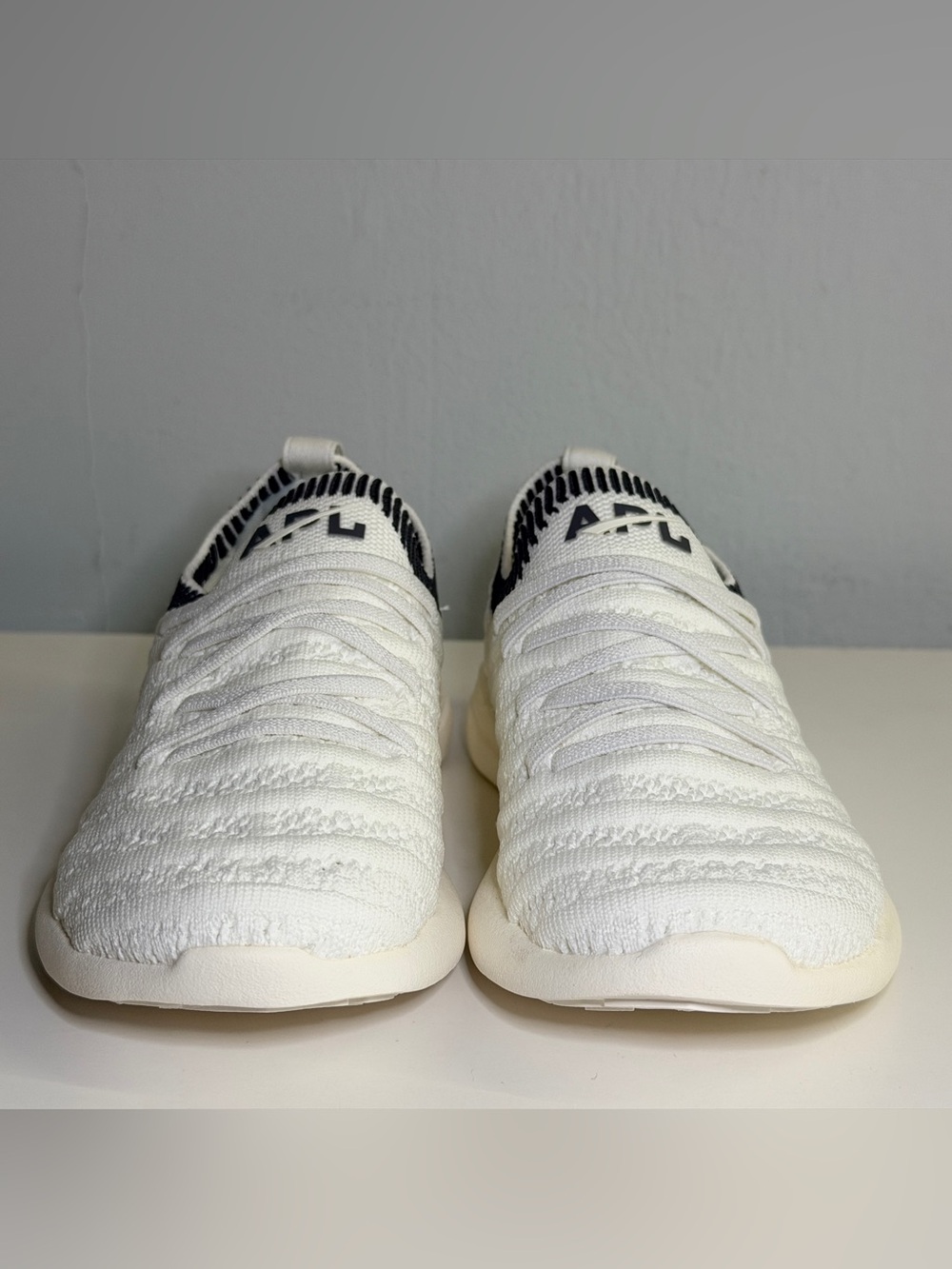 APL TechLoom Wave Kids Shoes Size 10 Ivory/Iron Ribbed – Brand New in Box - Picture 6 of 14